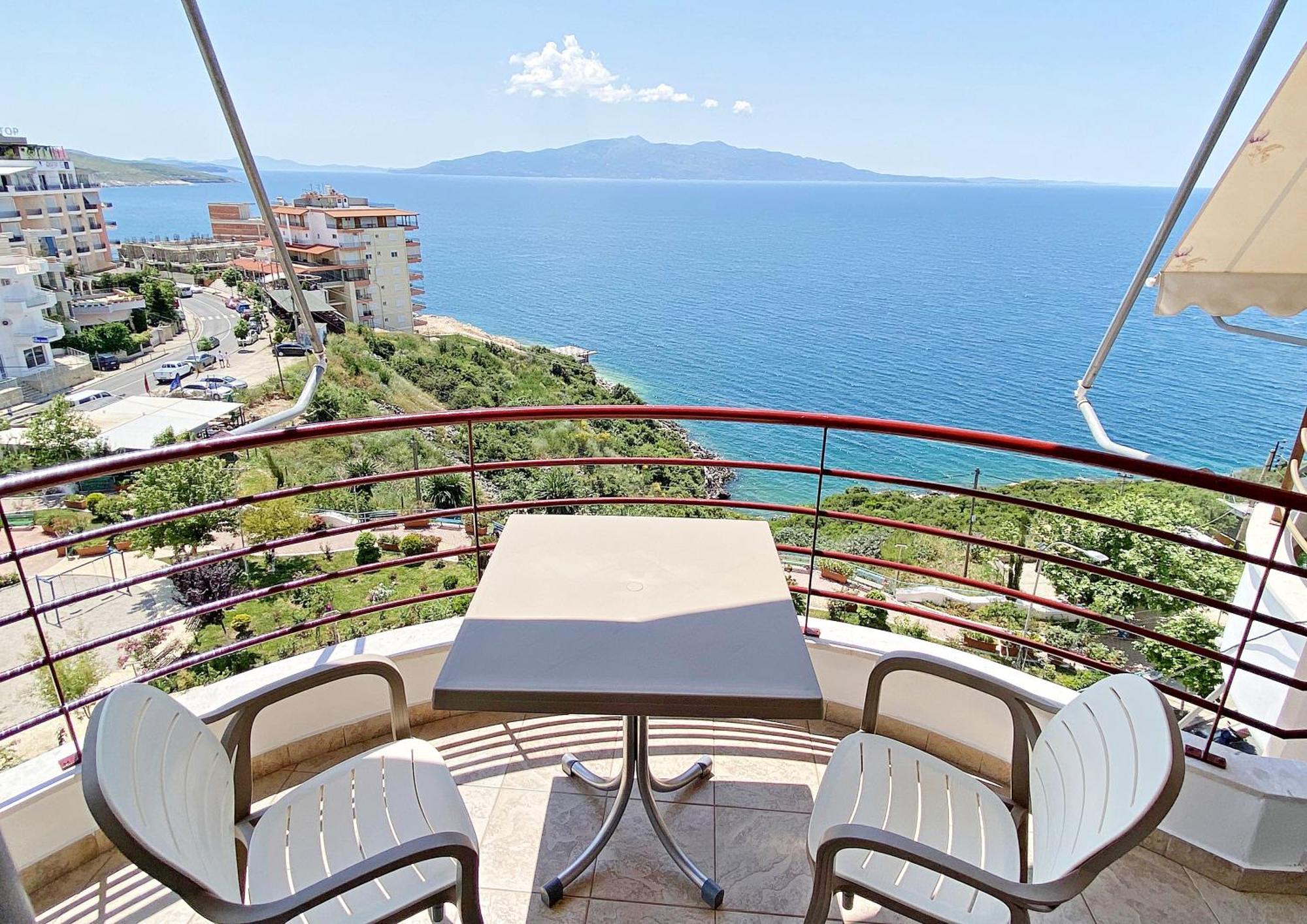 Sunny Apts Sarandë Buitenkant foto