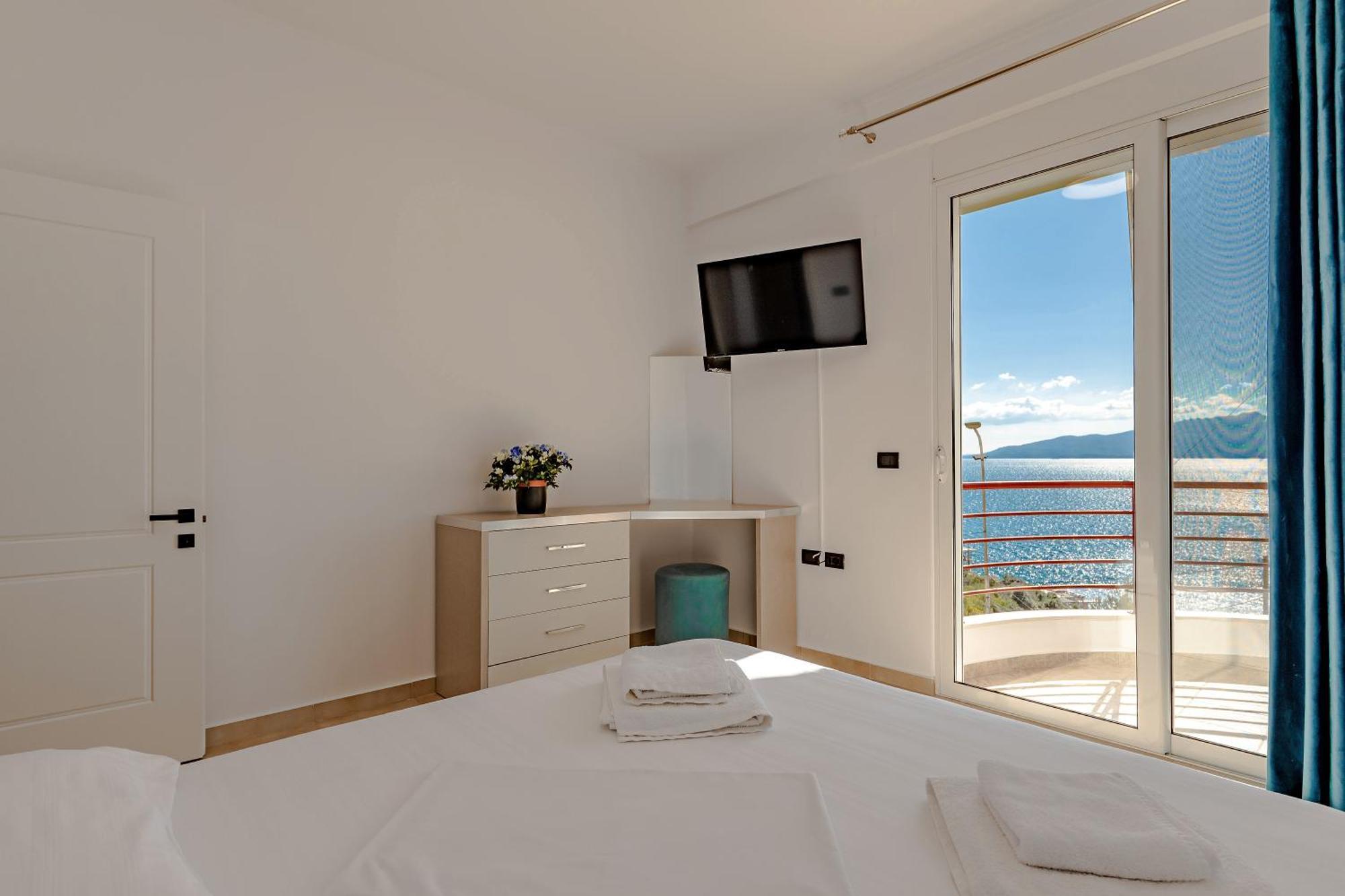 Sunny Apts Sarandë Buitenkant foto