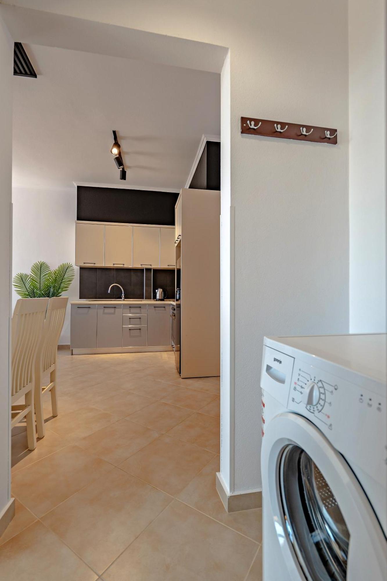 Sunny Apts Sarandë Buitenkant foto