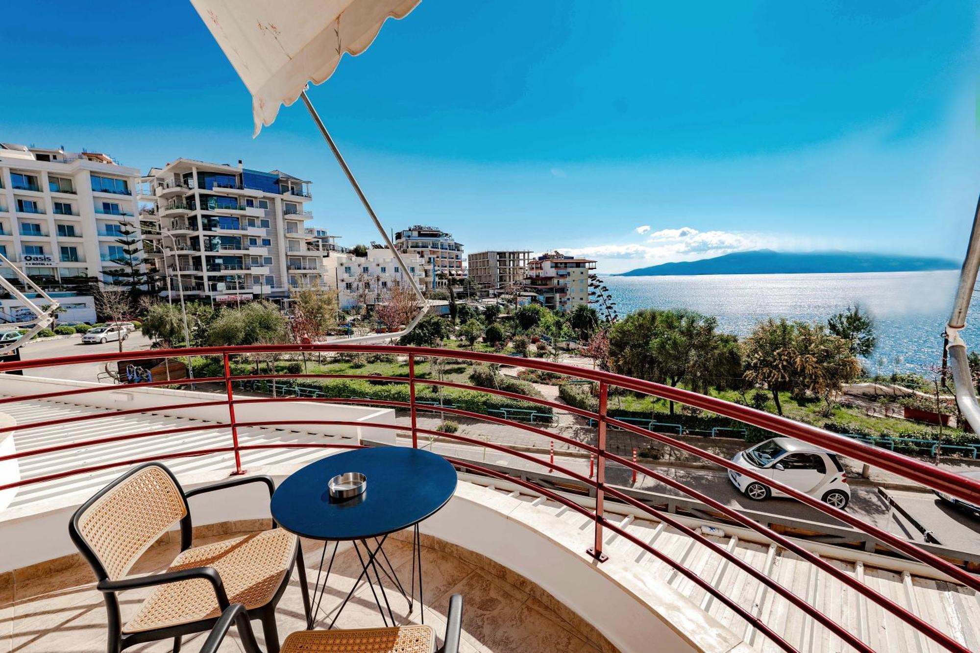 Sunny Apts Sarandë Buitenkant foto